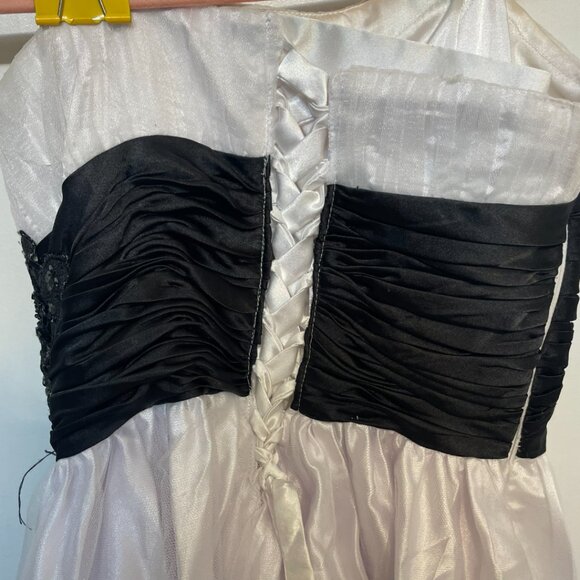 Sherri Hill Black and White Graduation dress - Picture 7 of 7